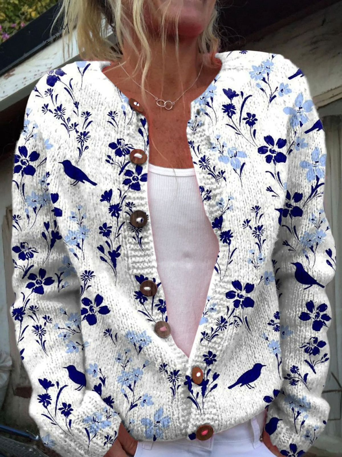 CÁRDIGAN ABOTONADO CON ESTAMPADO ARTÍSTICO DE FLORES VINTAGE