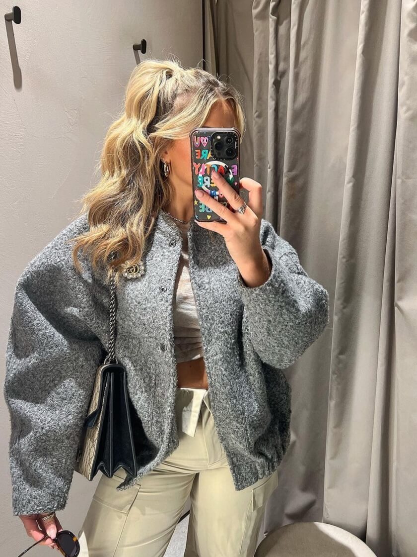 AUDRINA | CHAQUETA ABIERTA DE CORTE AMPLIO