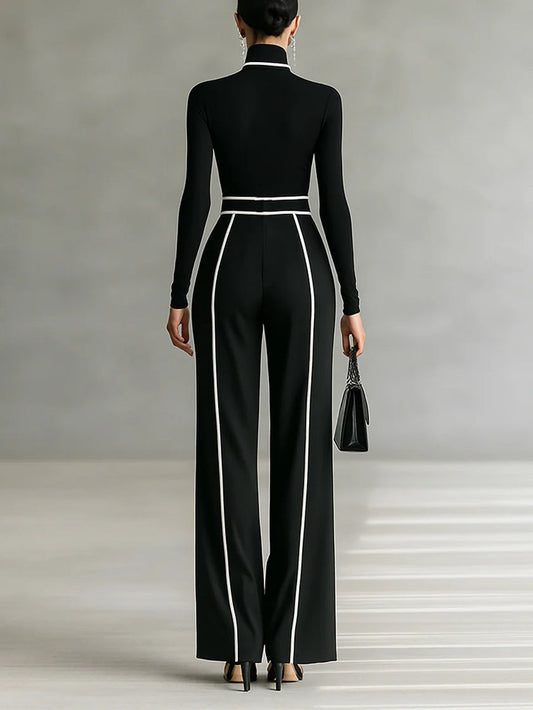 ADÈLE | CONJUNTO DE CUELLO ALTO CON RIBETES BLANCOS Y PANTALÓN ANCHO