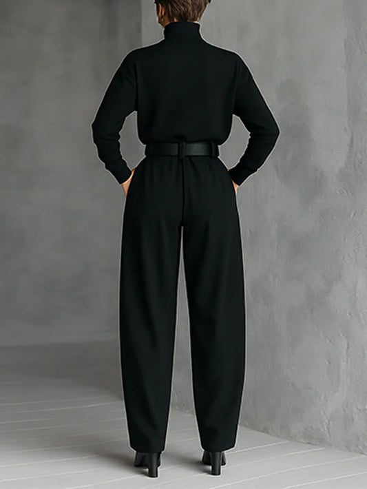 NOËLLA | CONJUNTO NEGRO DE TOP DE CUELLO ALTO Y PANTALÓN RECTO