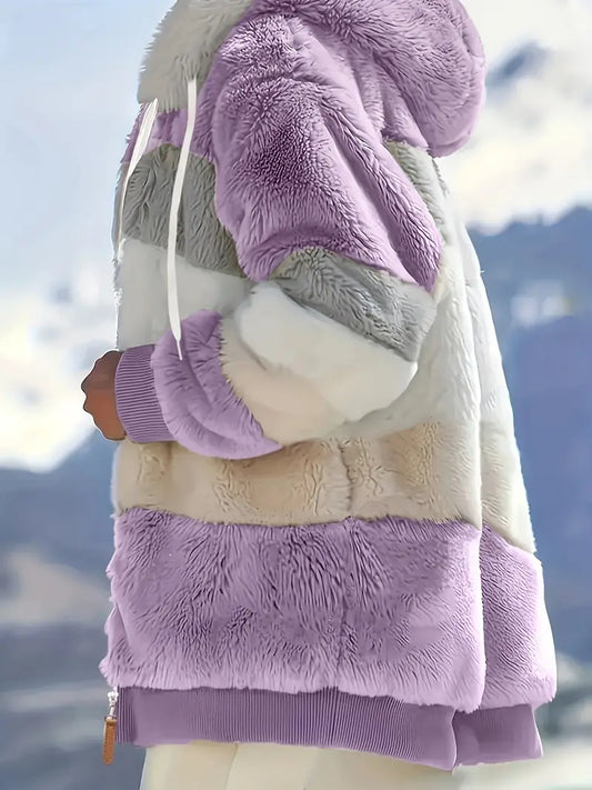 SERENA | ABRIGO DE PELUCHE CON CAPUCHA