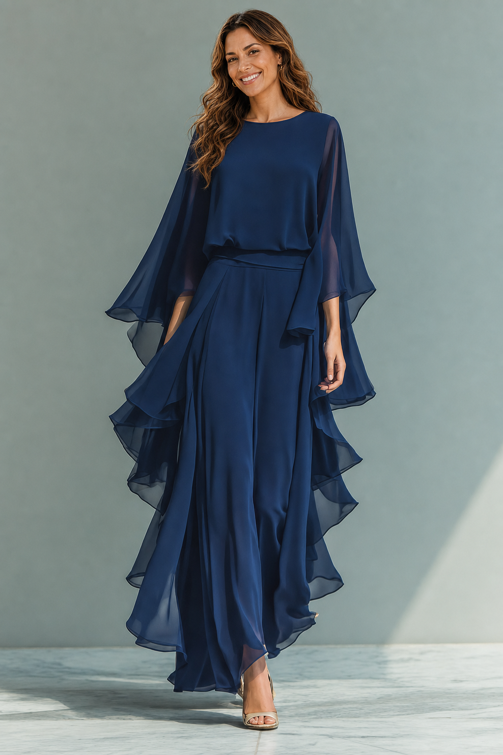 CLARISSE | CONJUNTO DE GASA AZUL MARINO CON MANGAS ACAMPANADAS Y PANTALÓN CON VOLANTES