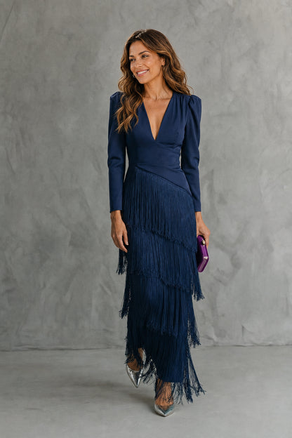 CLARA | VESTIDO MIDI ELEGANTE CON MANGAS DE FLECOS