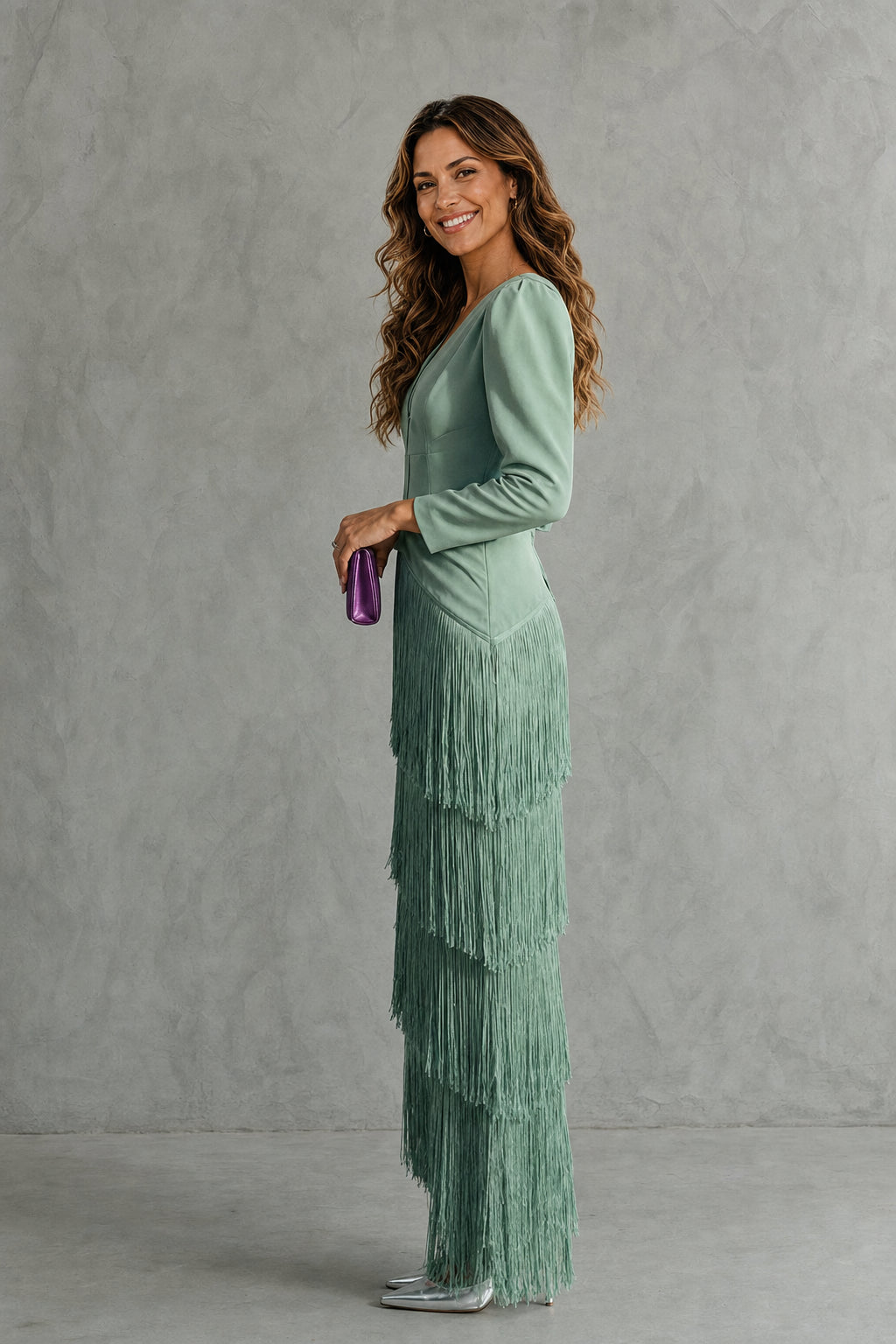 CLARA | VESTIDO MIDI ELEGANTE CON MANGAS DE FLECOS