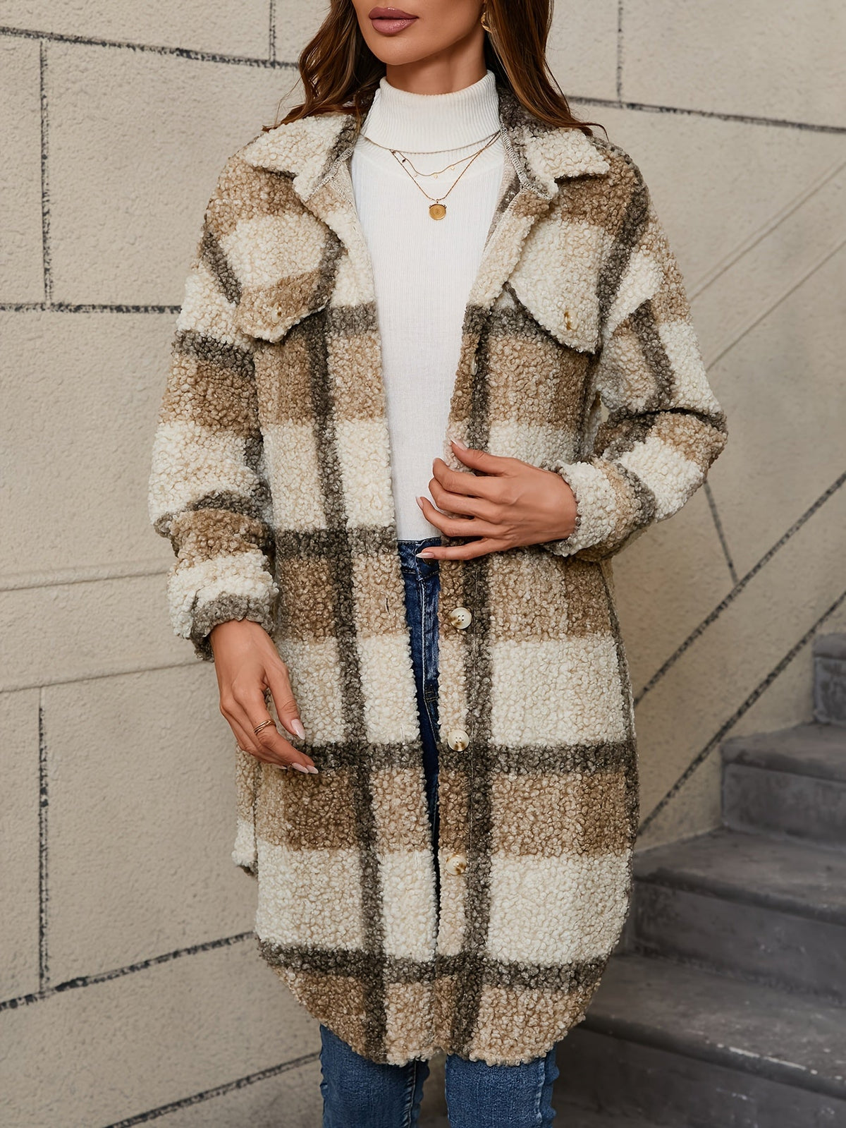 AMARA | CHAQUETA SUAVE DE PELUCHE