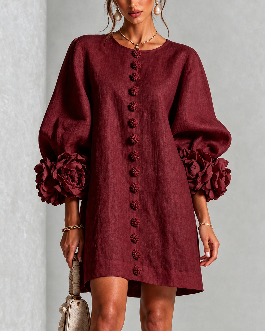 VESTIDO CORTO BLANCO FLORAL ABOTONADO CON MANGAS FLORALES