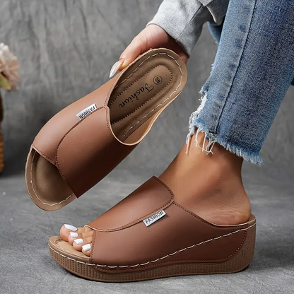 ALESSIA | SANDALIAS ORTOPÉDICAS ELEGANTES CON SOPORTE DIARIO Y ESTILO CONTEMPORÁNEO