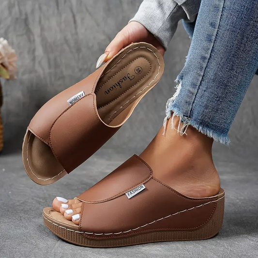 ALESSIA | SANDALIAS ORTOPÉDICAS ELEGANTES CON SOPORTE DIARIO Y ESTILO CONTEMPORÁNEO
