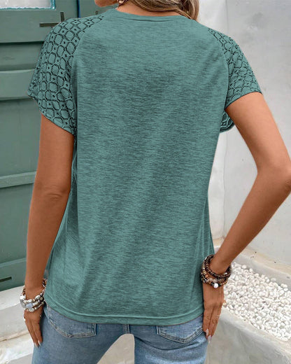 CAMISETA LISO COLOR CALADO CUELLO REDONDO AJUSTADO