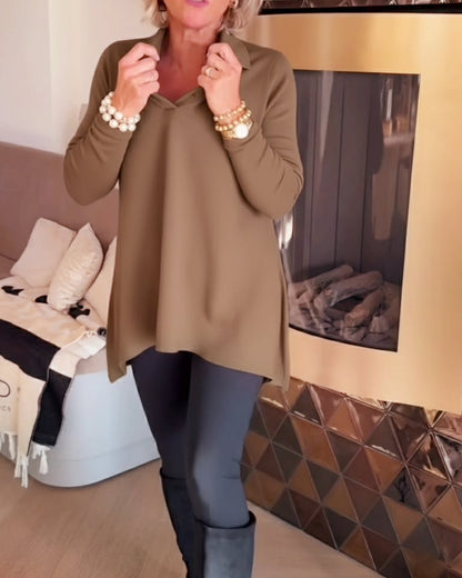 TOP CON CUELLO ASIMÉTRICO Y MANGA LARGA