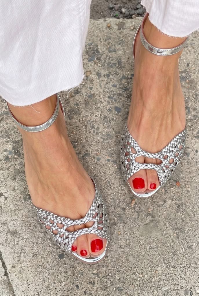 ISADORA™ | SANDALIAS DORADAS TRENZADAS