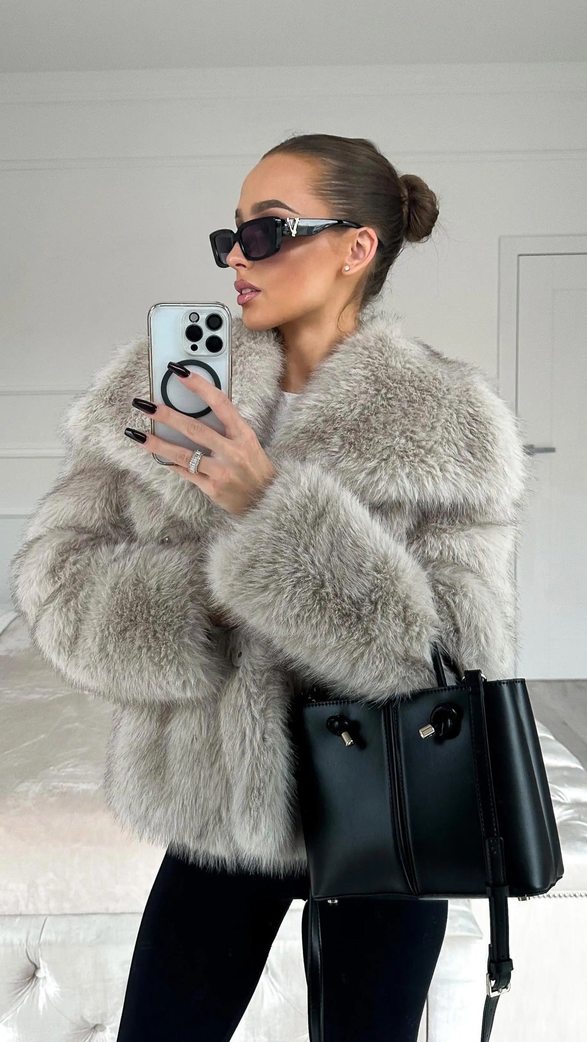INES | CHAQUETA ELEGANTE DE PELO