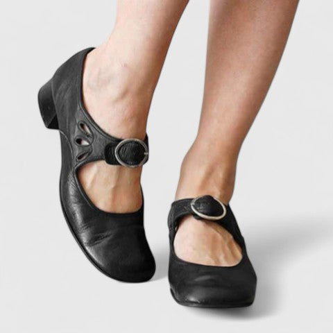 LÉA | ZAPATOS MERCEDITAS RETRO CON HEBILLA REDONDA