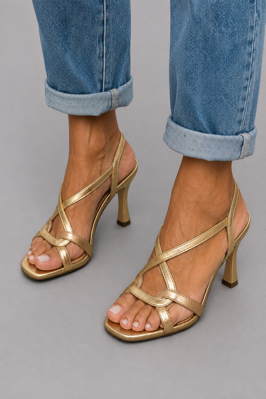 SOLEIL™ | SANDALIAS DORADAS DE ENCANTO VERANIEGO