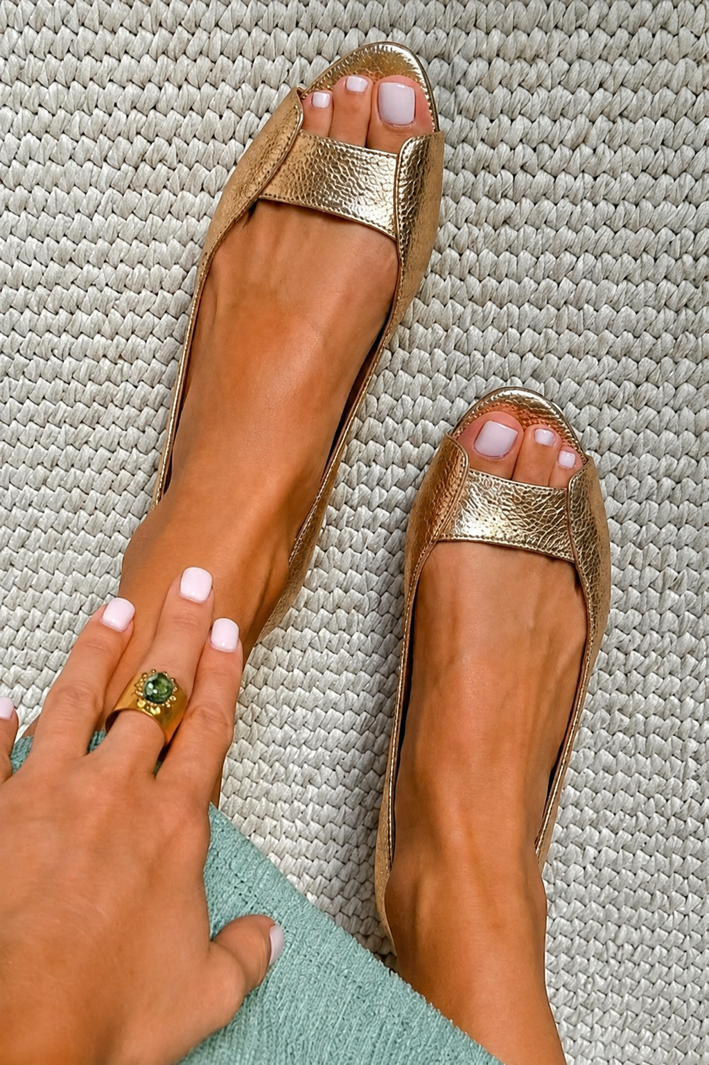 ADELINA™ | SANDALIAS DORADAS CÓMODAS Y ELEGANTES