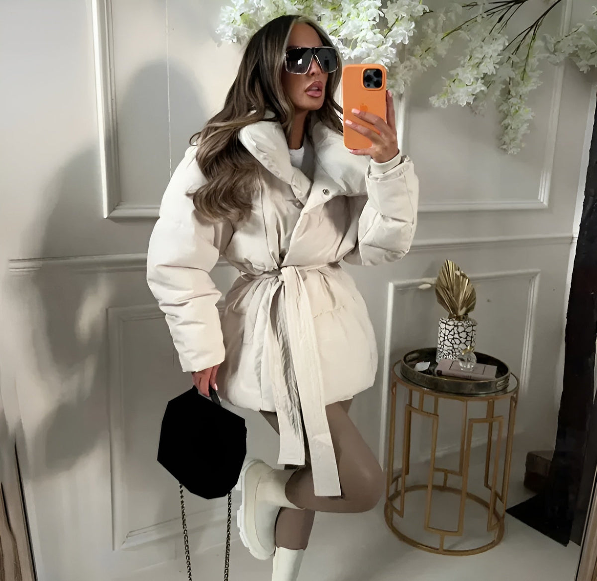 KEIRA | CHAQUETA ACOLCHADA CON CREMALLERA Y CINTURÓN