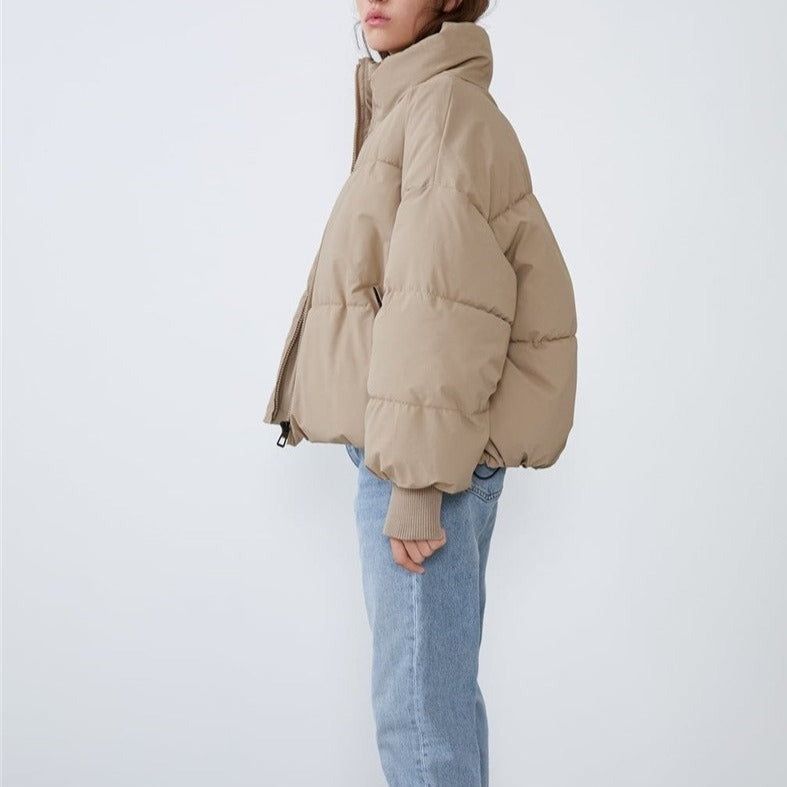 MARCELLA | CHAQUETA ACOLCHADA CON CUELLO Y CREMALLERA