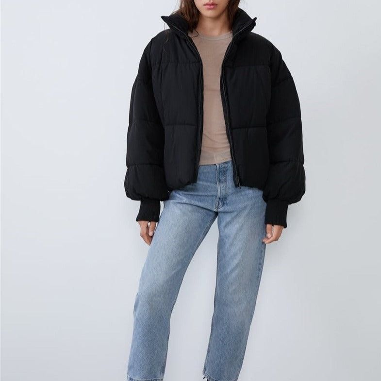 MARCELLA | CHAQUETA ACOLCHADA CON CUELLO Y CREMALLERA