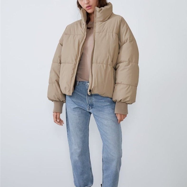 MARCELLA | CHAQUETA ACOLCHADA CON CUELLO Y CREMALLERA