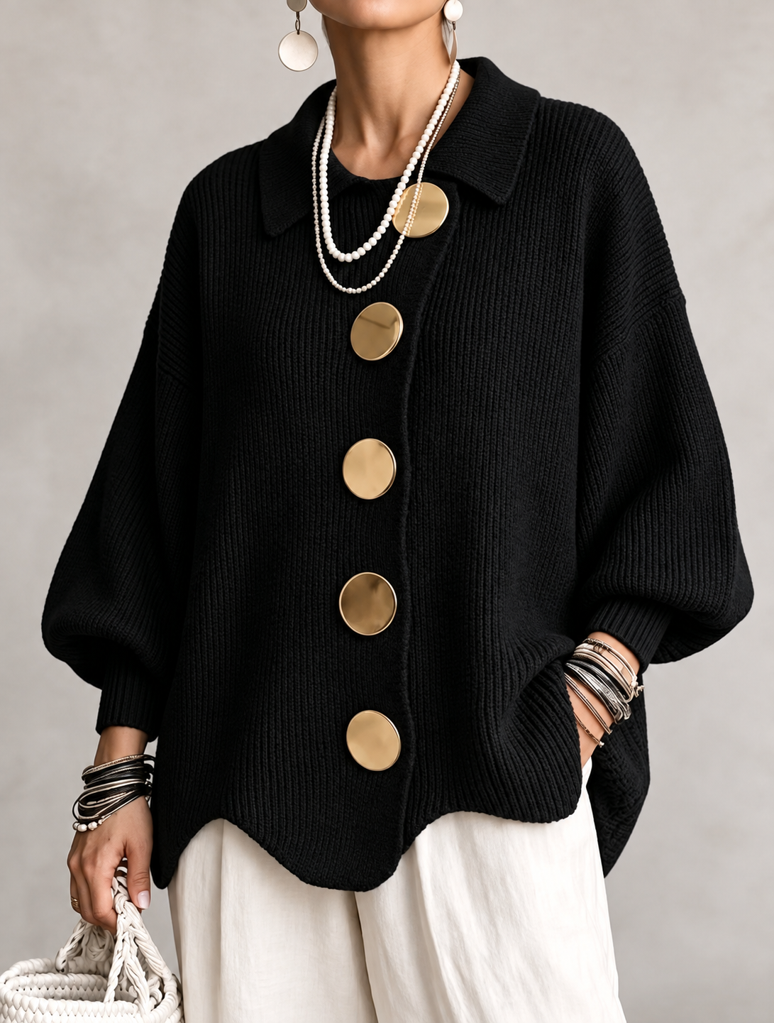 ISADORA | CÁRDIGAN OVERSIZE CON CUELLO Y GRANDES BOTONES METÁLICOS