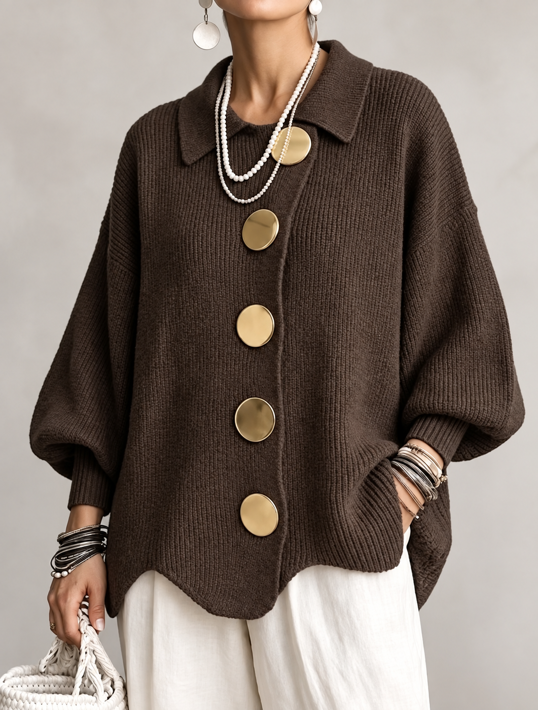 ISADORA | CÁRDIGAN OVERSIZE CON CUELLO Y GRANDES BOTONES METÁLICOS