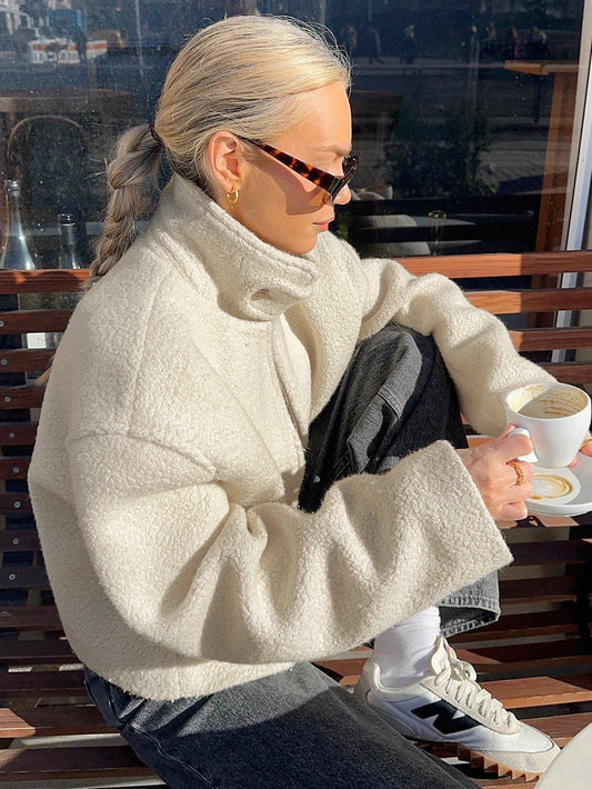 KAIDA | CHAQUETA CÁLIDA DE FORRO POLAR CON CUELLO ALTO
