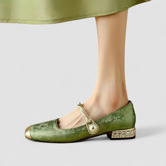 CAMILLE | ZAPATOS MERCEDITAS SATINADOS CON TACÓN JOYA