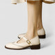 MARGOT | ZAPATOS CON CORREA EN T Y PERFORACIONES