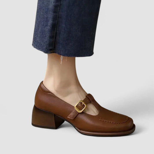 FLORENCE | ZAPATOS CON CORREA EN T Y PUNTA CUADRADA