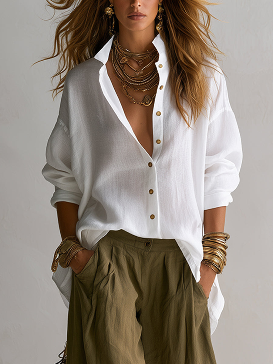 CAPUCINE | CAMISA BLANCA HOLGADA Y PANTALÓN BOMBACHO VERDE OLIVA