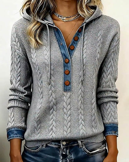 SUDADERA CON CAPUCHA CON CORTE DE COLOR Y BOTONES