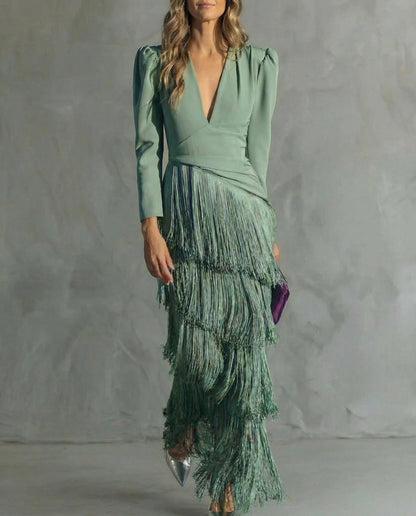 CLARA | VESTIDO MIDI ELEGANTE CON MANGAS DE FLECOS